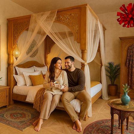 Hidden Gem Antique Apt With Stunning City Views Bucureşti Ngoại thất bức ảnh