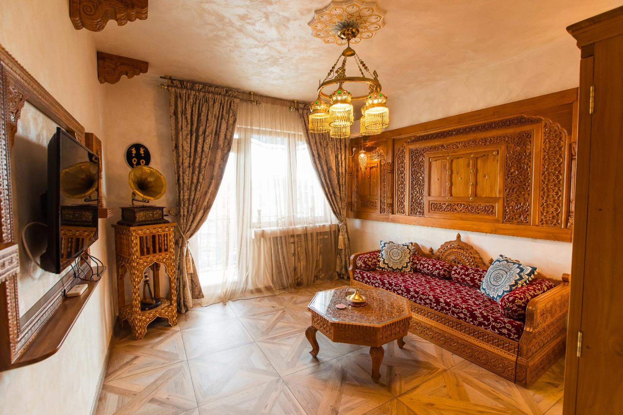 Hidden Gem Antique Apt With Stunning City Views Bucureşti Ngoại thất bức ảnh